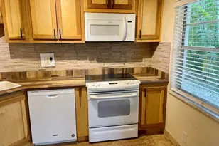 340 NW 19th St, Boca Raton, FL 33432 - Photo 6