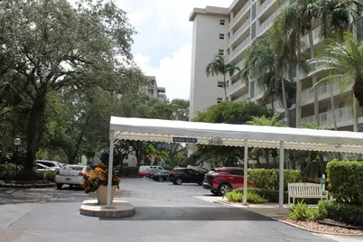 3520 Oaks Way #607, Pompano Beach, FL 33069 - Photo 44