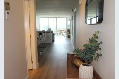 3520 Oaks Way #607, Pompano Beach, FL 33069 - Photo 4
