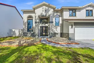 19242 NW 89th Ave, Hialeah, FL 33018 - Photo 4