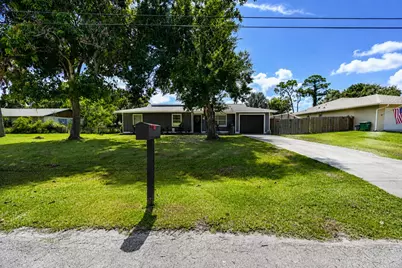4703 Myrtle Drive, Fort Pierce, FL 34982 - Photo 4