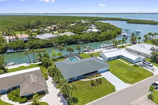 1709 Rio Vista Dr, Fort Pierce, FL 34949 - Photo 1