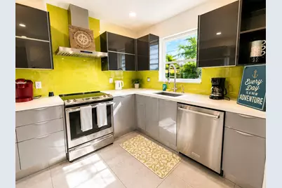 800 SE 11th Court, Fort Lauderdale, FL 33316 - Photo 4