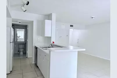 2640 S University Drive S #127, Davie, FL 33328 - Photo 8