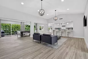 10723 Greentrail Dr S, Boynton Beach, FL 33436 - Photo 4