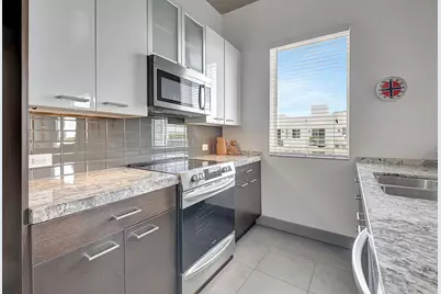 111 SE 2nd Street #402, Delray Beach, FL 33444 - Photo 12