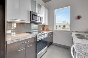 111 SE 2nd St, Delray Beach, FL 33444 - Photo 12