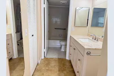 1200 SW 124th Terrace #209O, Pembroke Pines, FL 33027 - Photo 10