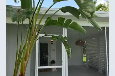 356 Orange Way, West Palm Beach, FL 33405 - Photo 10