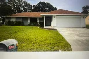 1019 SW Aurelia Ave, Port Saint Lucie, FL 34953 - Photo 1