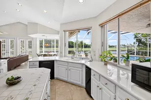 10192 Shireoaks Ln, Boca Raton, FL 33498 - Photo 22