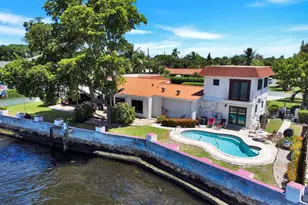 1901 N Riverside Dr, Pompano Beach, FL 33062 - Photo 2