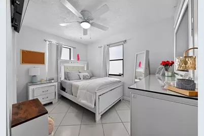5826 Churchill Court, West Palm Beach, FL 33405 - Photo 14