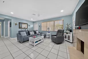 5826 Churchill Ct, West Palm Beach, FL 33405 - Photo 6