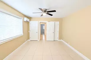 407 NW 7th St, Boynton Beach, FL 33426 - Photo 10