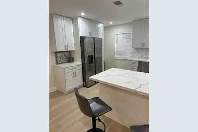 192 SE 27th Court, Boynton Beach, FL 33435 - Photo 6