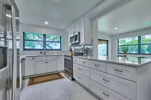 374 Golfview Rd, North Palm Beach, FL 33408 - Photo 18