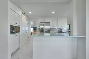 374 Golfview Rd, North Palm Beach, FL 33408 - Photo 14