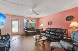 48 Newport C Ct, Deerfield Beach, FL 33442 - Photo 4