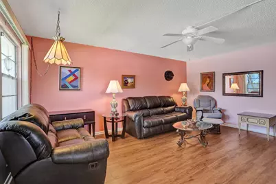 48 Newport C Court #C, Deerfield Beach, FL 33442 - Photo 2