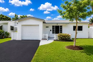 4827 NW 43rd Ct, Lauderdale Lakes, FL 33319 - Photo 1