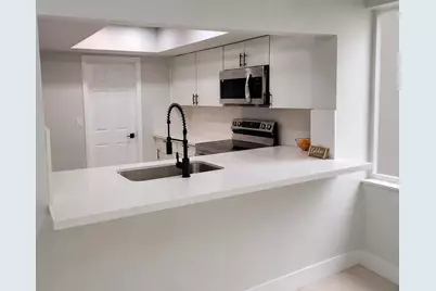 4827 NW 43rd Court, Lauderdale Lakes, FL 33319 - Photo 8