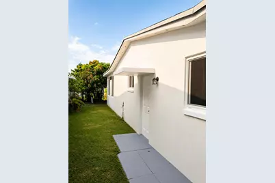 4827 NW 43rd Court, Lauderdale Lakes, FL 33319 - Photo 32