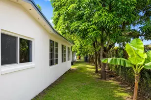 4827 NW 43rd Ct, Lauderdale Lakes, FL 33319 - Photo 34