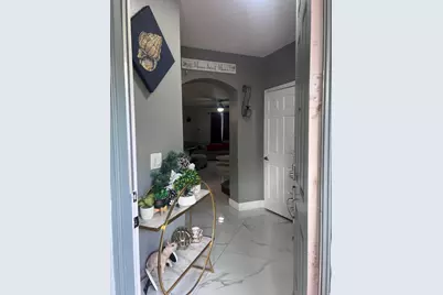 2336 Center Stone Lane, Riviera Beach, FL 33404 - Photo 4