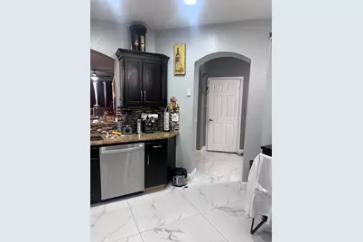 2336 Center Stone Lane, Riviera Beach, FL 33404 - Photo 8