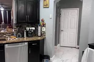2336 Center Stone Ln, Riviera Beach, FL 33404 - Photo 8