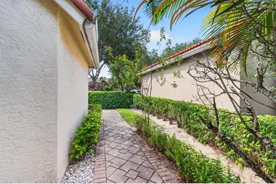 5225 Brookview Drive, Boynton Beach, FL 33437 - Photo 34