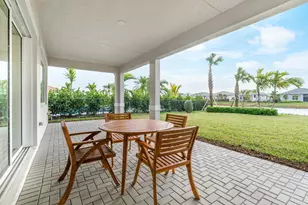 12272 Waterstone Cir, Palm Beach Gardens, FL 33412 - Photo 32