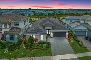 12272 Waterstone Cir, Palm Beach Gardens, FL 33412 - Photo 2