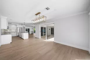 5854 Pinebrook Dr, Boca Raton, FL 33433 - Photo 16