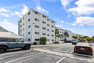 108 Paradise Harbour Blvd, North Palm Beach, FL 33408 - Photo 2