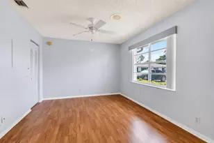 5241 Privet Pl, Delray Beach, FL 33484 - Photo 10