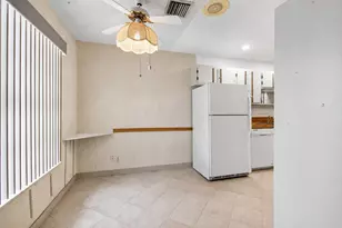 5241 Privet Pl, Delray Beach, FL 33484 - Photo 6