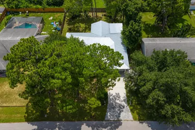 2832 SW Giralda, Port Saint Lucie, FL 34953 - Photo 30