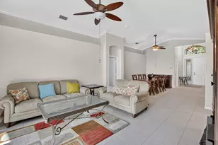 6815 Imperial Beach Cir, Delray Beach, FL 33446 - Photo 2