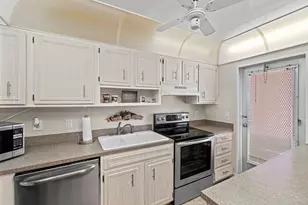 4500 N Federal Hwy, Lighthouse Point, FL 33064 - Photo 6
