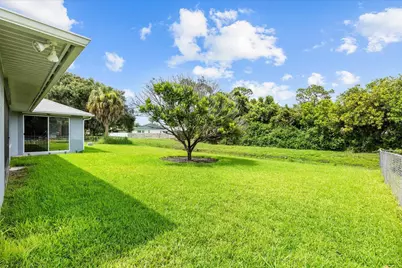 541 SW Dairy Road, Port Saint Lucie, FL 34953 - Photo 40