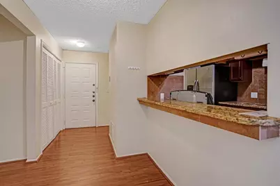 2301 N Congress Avenue #27, Boynton Beach, FL 33436 - Photo 4
