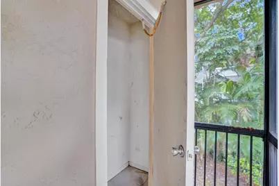 2301 N Congress Avenue #27, Boynton Beach, FL 33436 - Photo 12