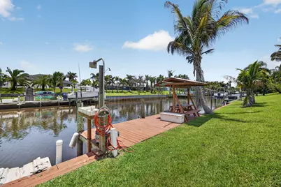 416 SE Naranja Avenue, Port Saint Lucie, FL 34983 - Photo 36