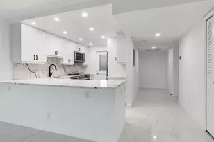 3000 N Palm Aire Dr, Pompano Beach, FL 33069 - Photo 20