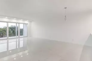 3000 N Palm Aire Dr, Pompano Beach, FL 33069 - Photo 10