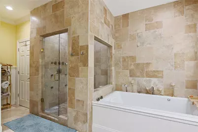 16686 Golfview Drive, Weston, FL 33326 - Photo 22