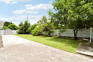 2488 Pineway Dr, West Palm Beach, FL 33415 - Photo 28