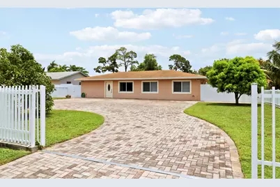 2488 Pineway Drive, West Palm Beach, FL 33415 - Photo 30